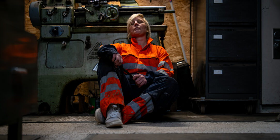 Trees op haar werk